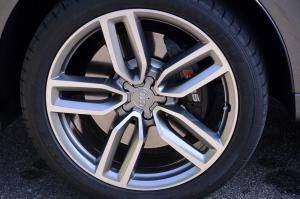 Audi SQ5 TFSI 2013 года  (NA)